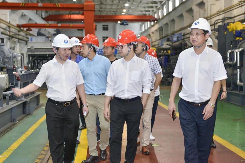 bet8集团与沉塑集团签定战术合作和谈