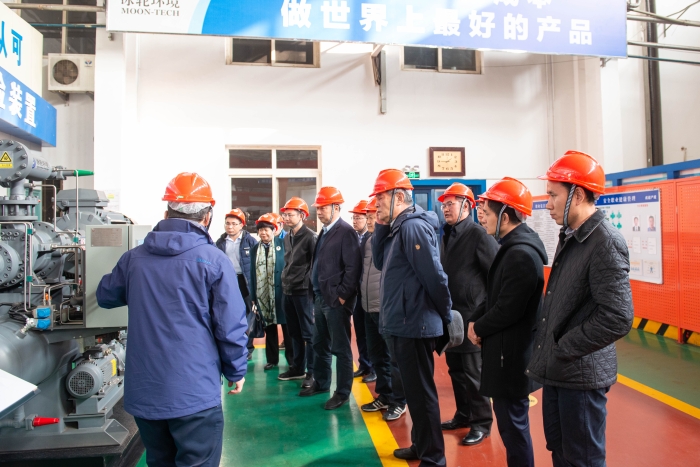 d82f8c63ecf54a4f910bc5d77c49dcfc