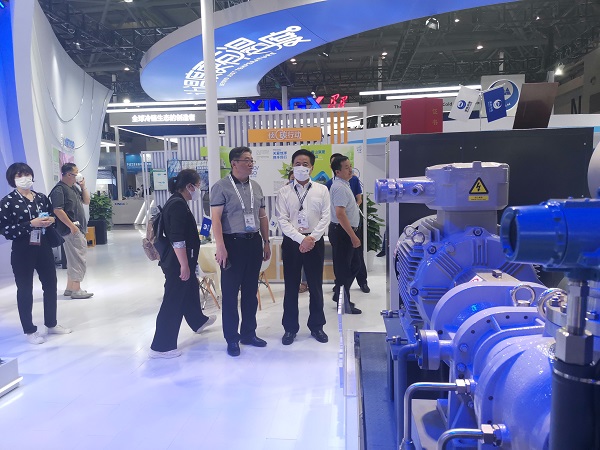 da2d550de45b4602a8d5e74930a3b3a7