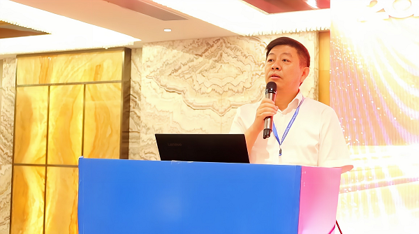 89419f60367f4453a6d50121894681e8