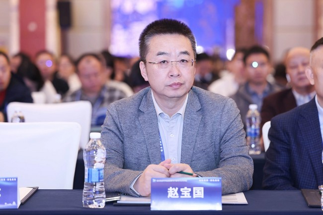 12ad41bc975f4f159693449f689efee7